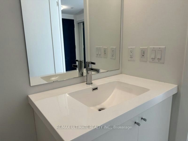 2710-2545 Simcoe Street N, Oshawa, ON, L1L 0W3 - 9