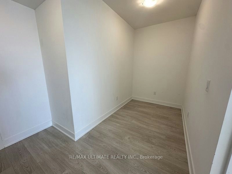 2710-2545 Simcoe Street N, Oshawa, ON, L1L 0W3 - 4