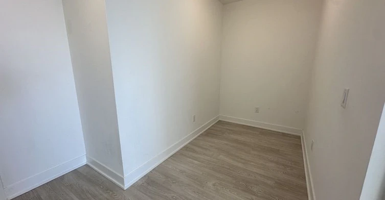 2710-2545 Simcoe Street N, Oshawa, ON, L1L 0W3 - 4