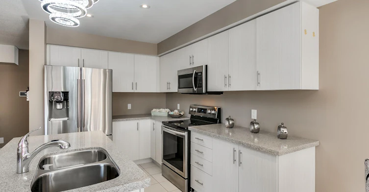 95 Nearco Gate, Oshawa, ON, L1L 0J2 - 8