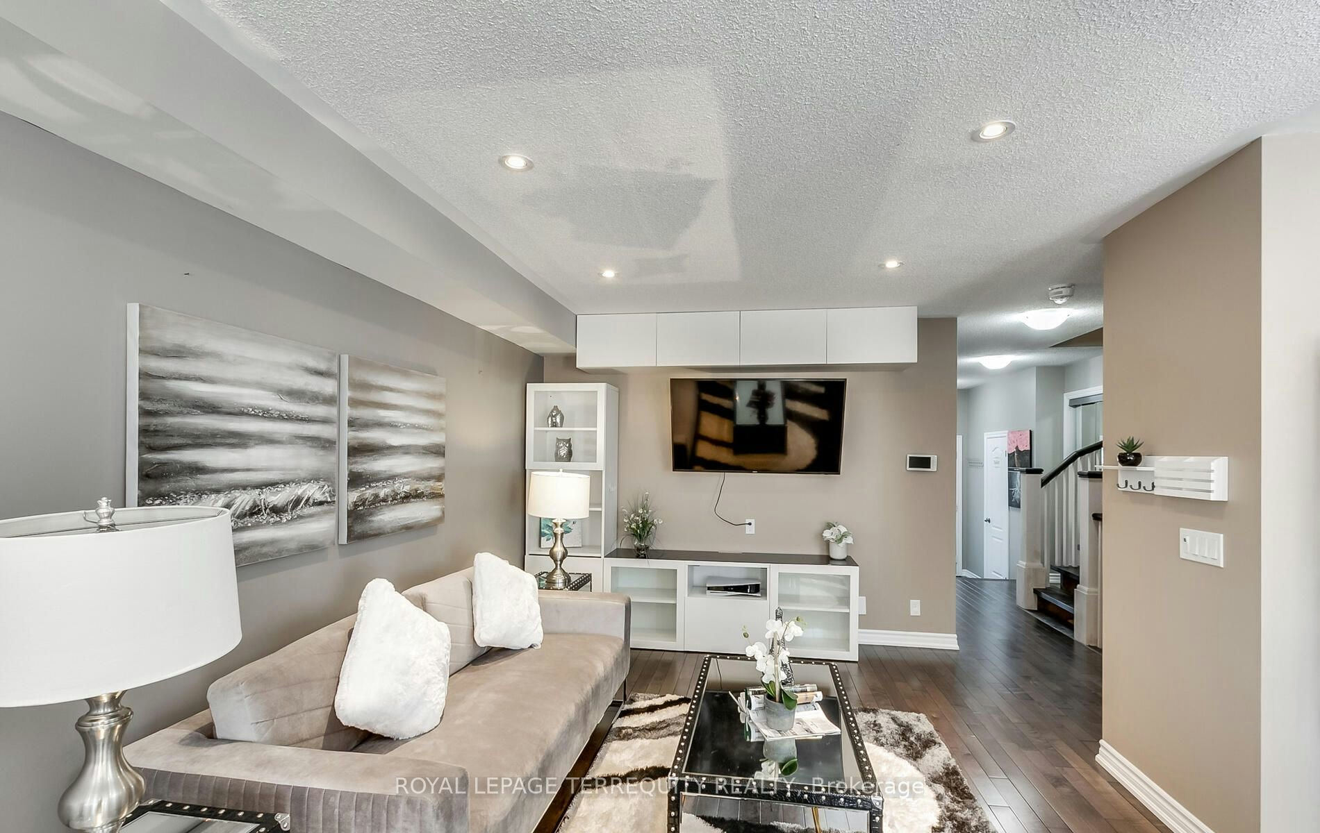 95 Nearco Gate, Oshawa, ON, L1L 0J2 - 4