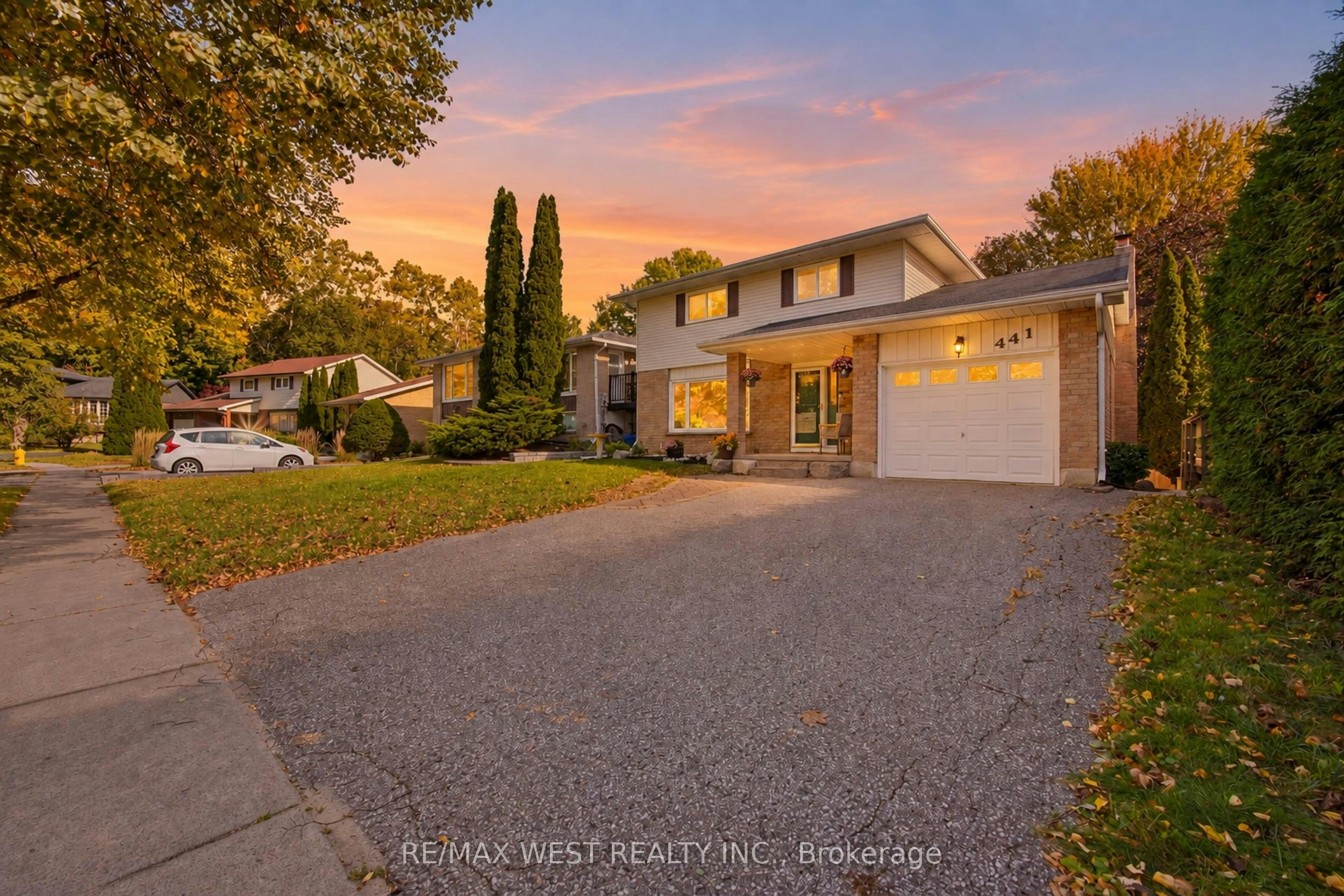 441 Paddington Crescent, Oshawa, ON, L1G 7P3
