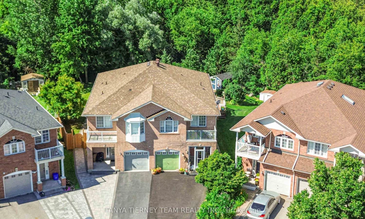 228 Shadow Place