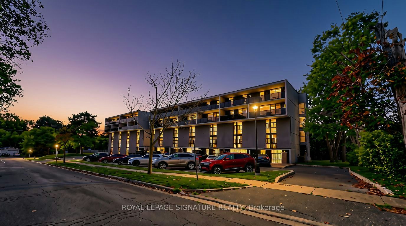 402-454 Centre Street S, Oshawa, ON, L1H 4C2