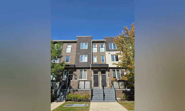 12-15 Heron Park Place