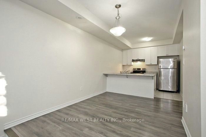 12-15 Heron Park Place, Toronto, ON, M1E 0B8 - 6