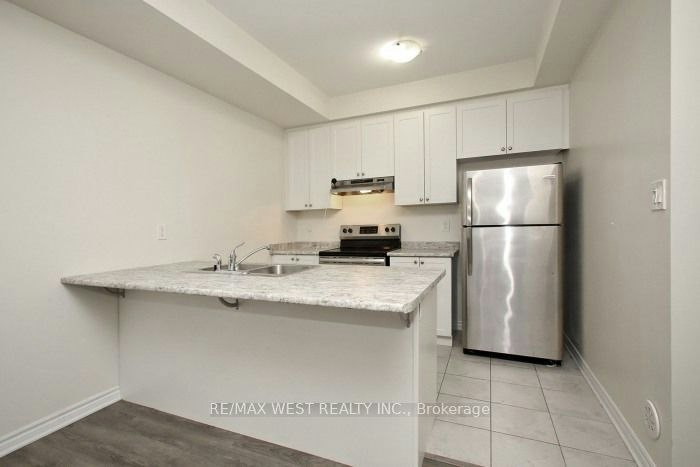 12-15 Heron Park Place, Toronto, ON, M1E 0B8 - 12