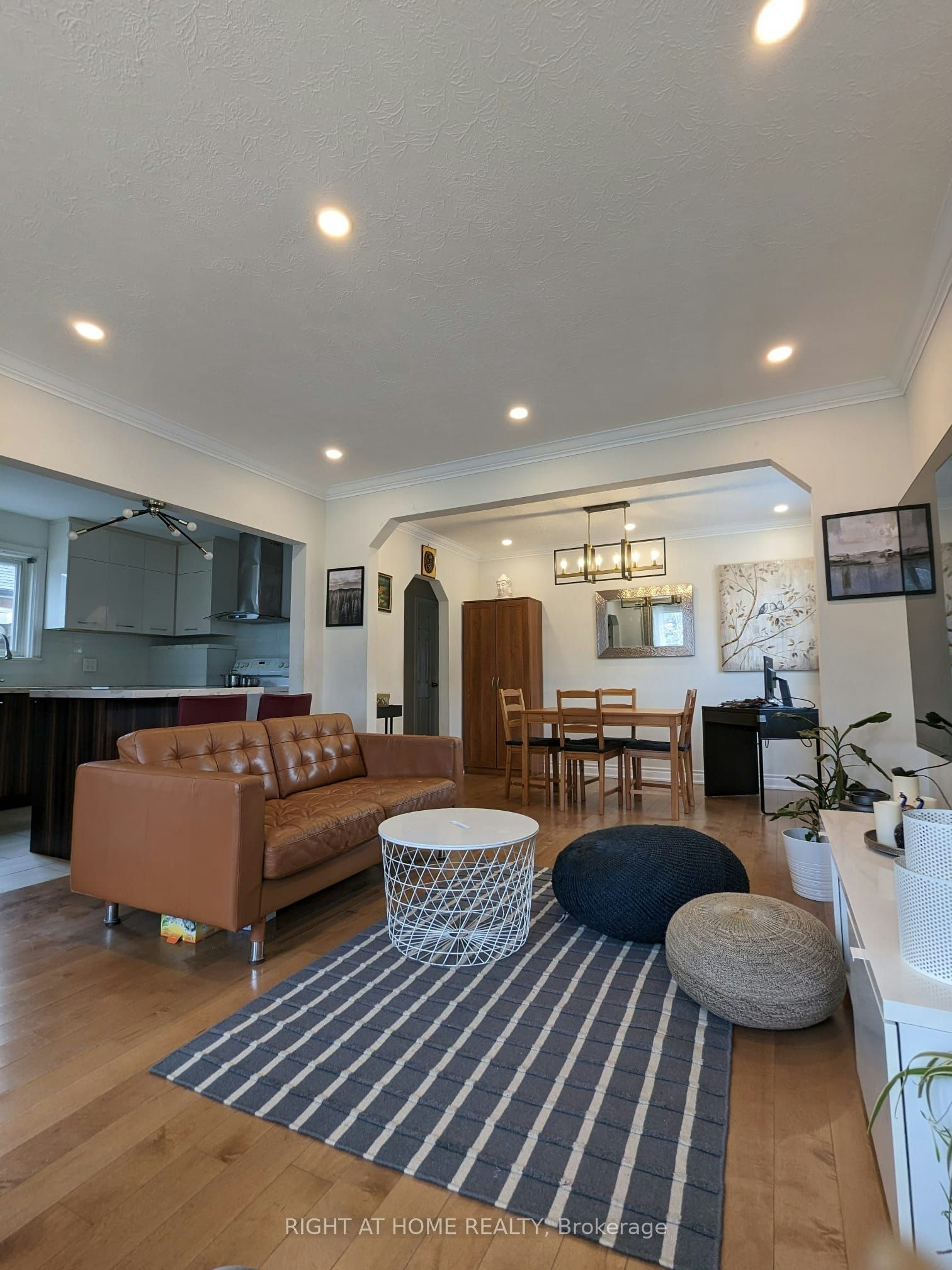 85 Ranstone Gardens, Toronto, ON, M1K 2T9 - 11
