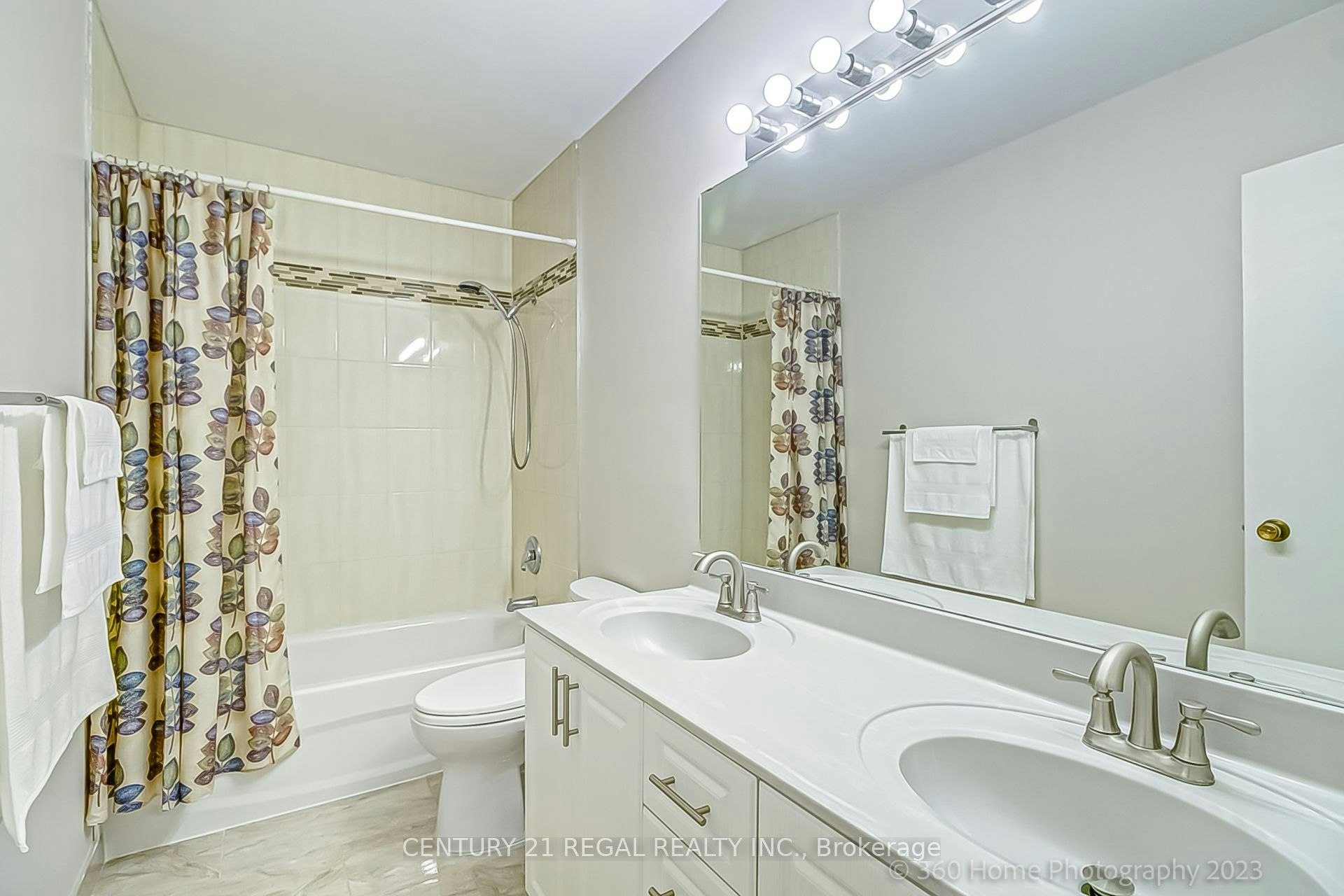 107-126 Dusay Place, Toronto, ON, M1W 2N2 - 14