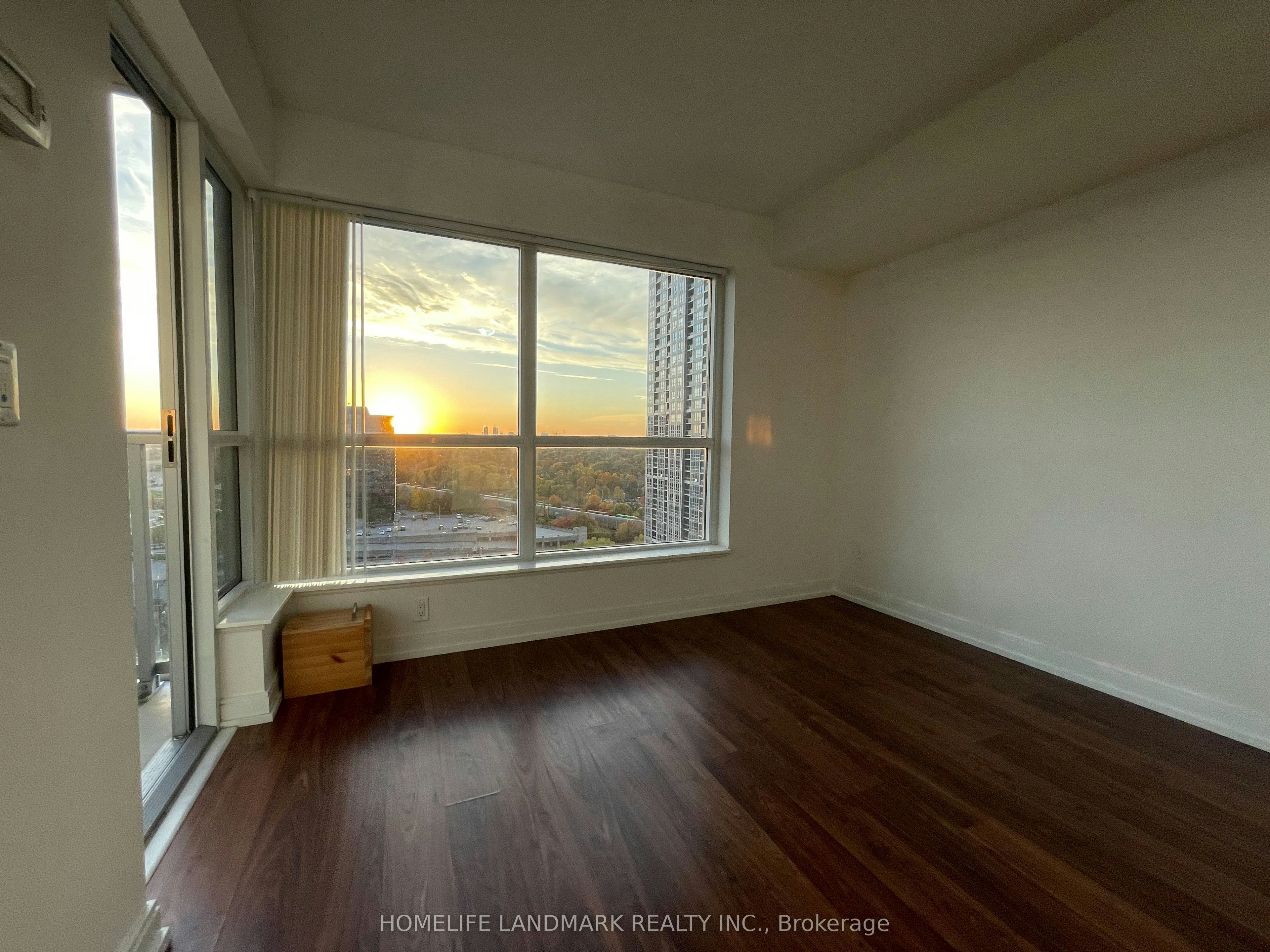 1716-181 Village Green Square, Toronto, ON, M1S 0K6 - 7