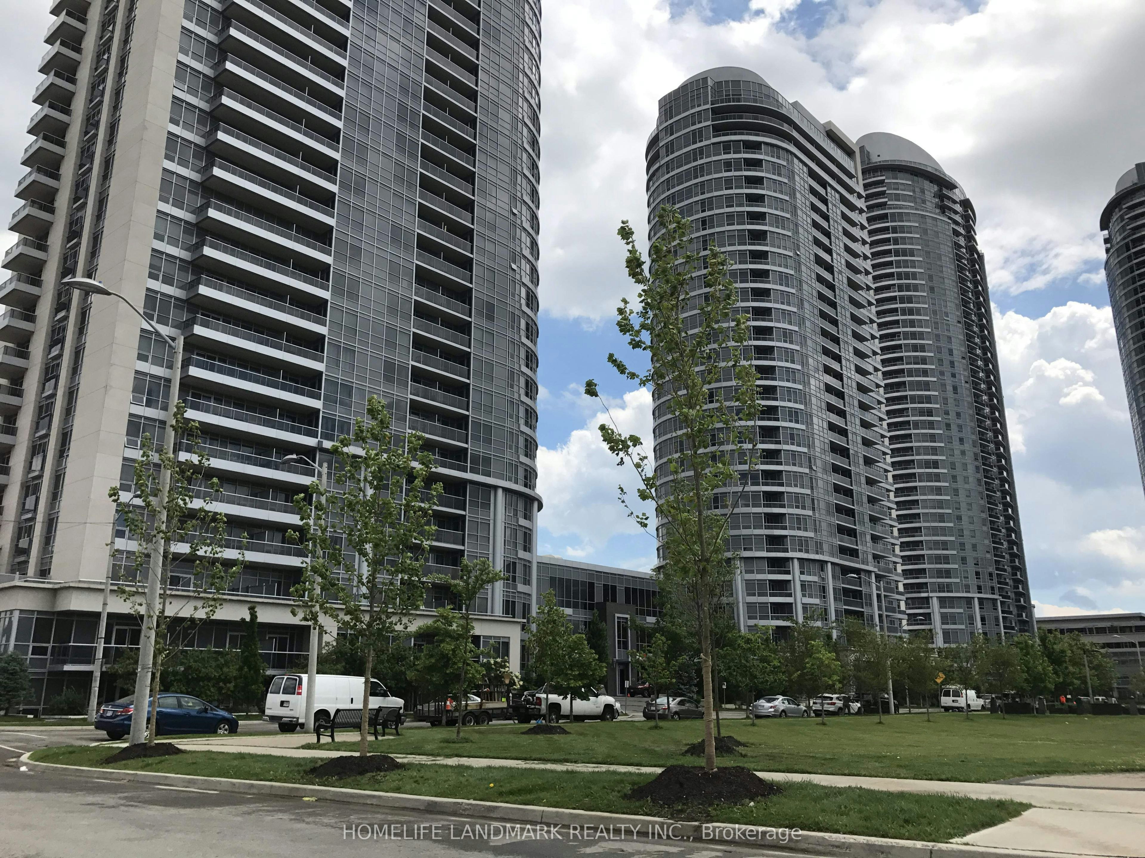 1716-181 Village Green Square, Toronto, ON, M1S 0K6