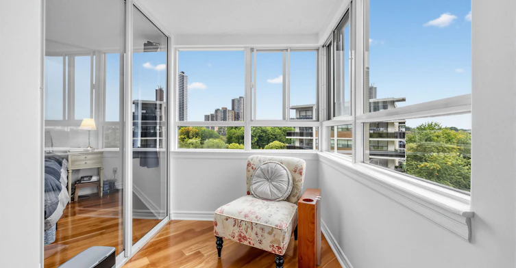 1006-4 Park Vista N/A, Toronto, ON, M4B 3M8 - 9