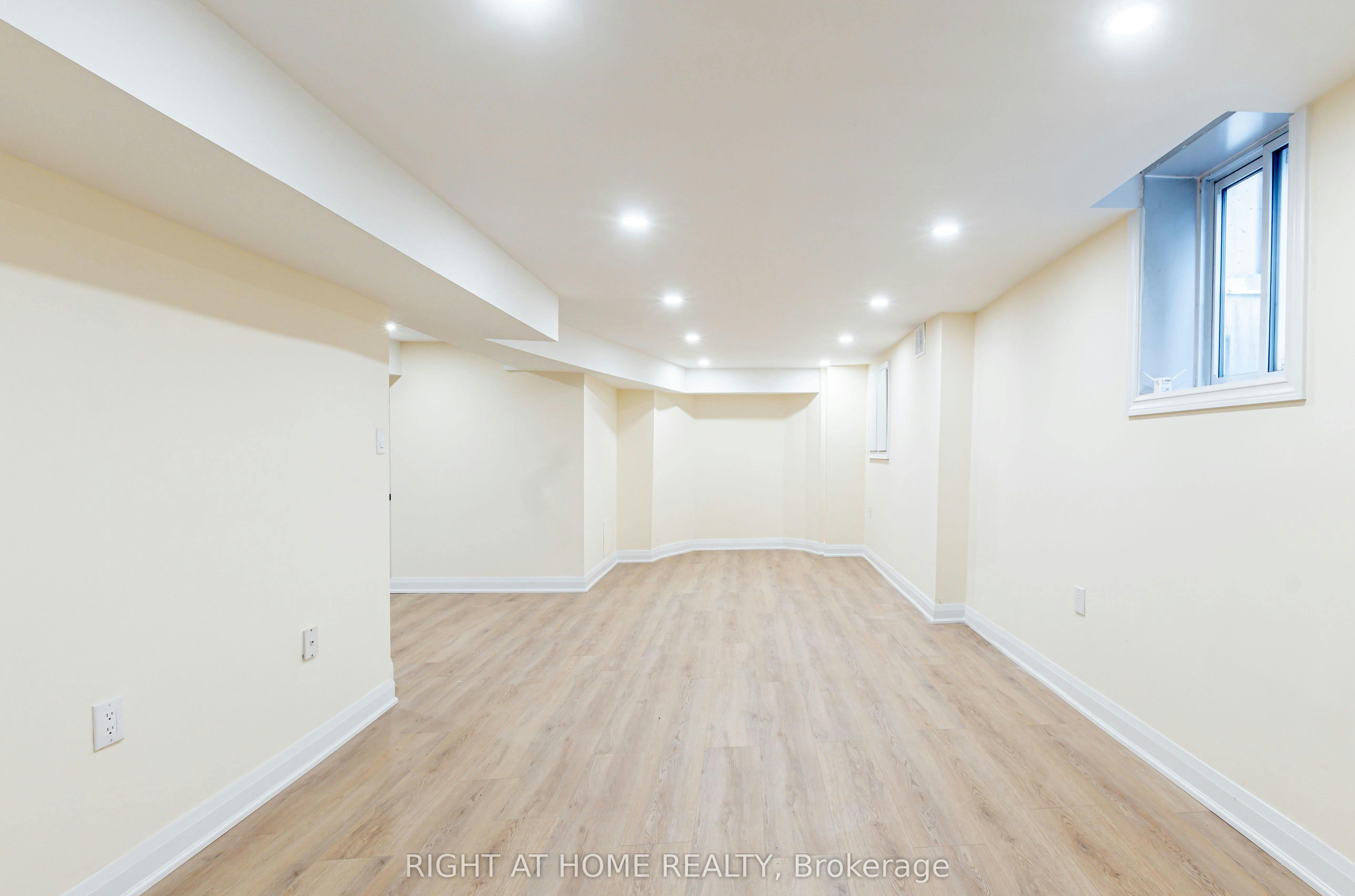 Basement-43 Greenbush Place, Whitby, ON, L1R 1T6 - 6