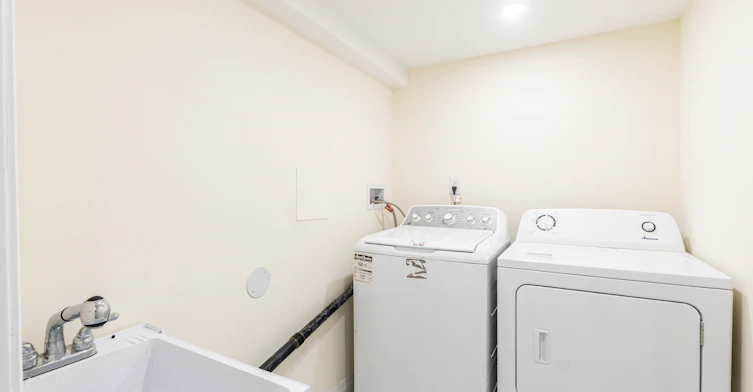 Basement-43 Greenbush Place, Whitby, ON, L1R 1T6 - 17