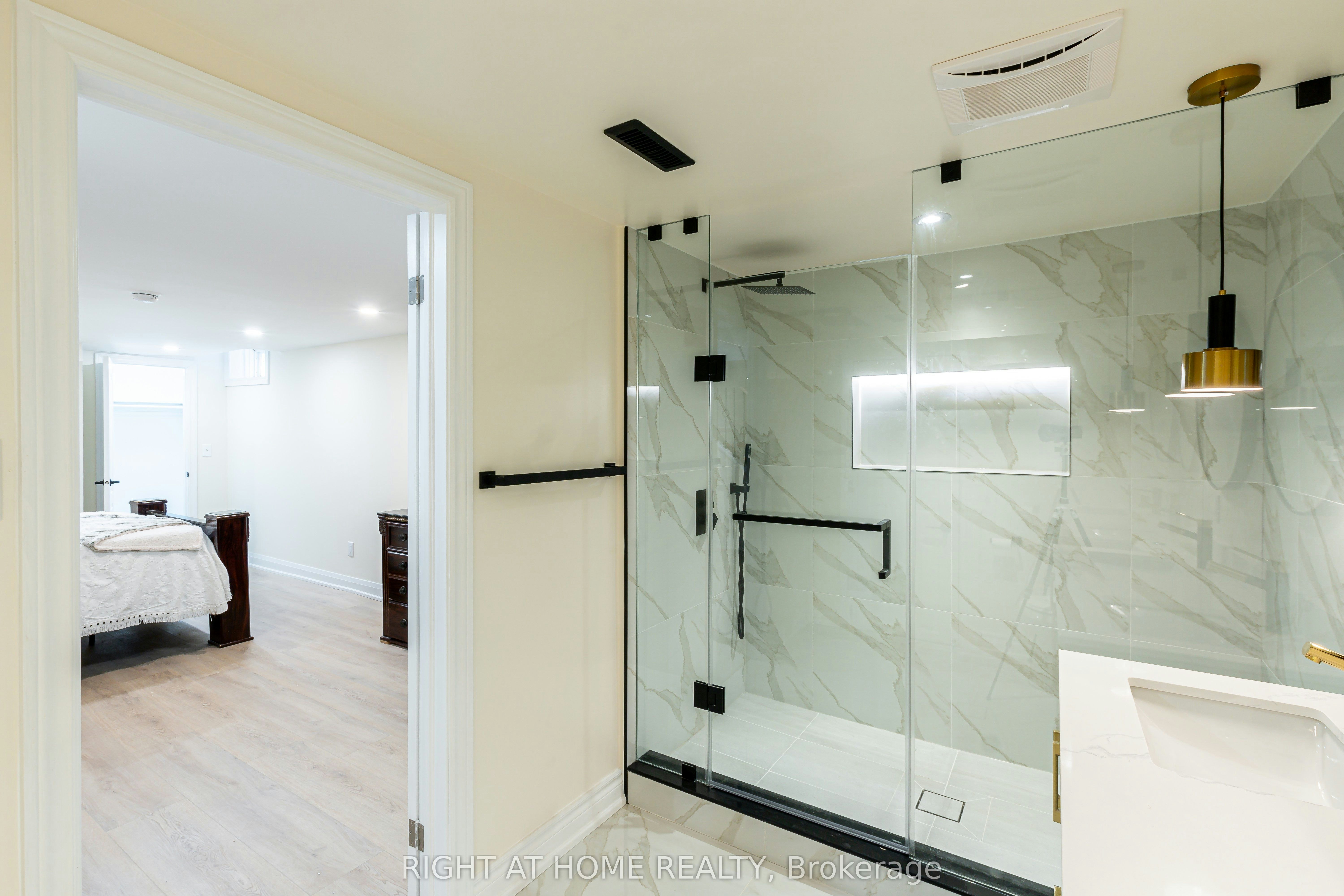 Basement-43 Greenbush Place, Whitby, ON, L1R 1T6 - 13