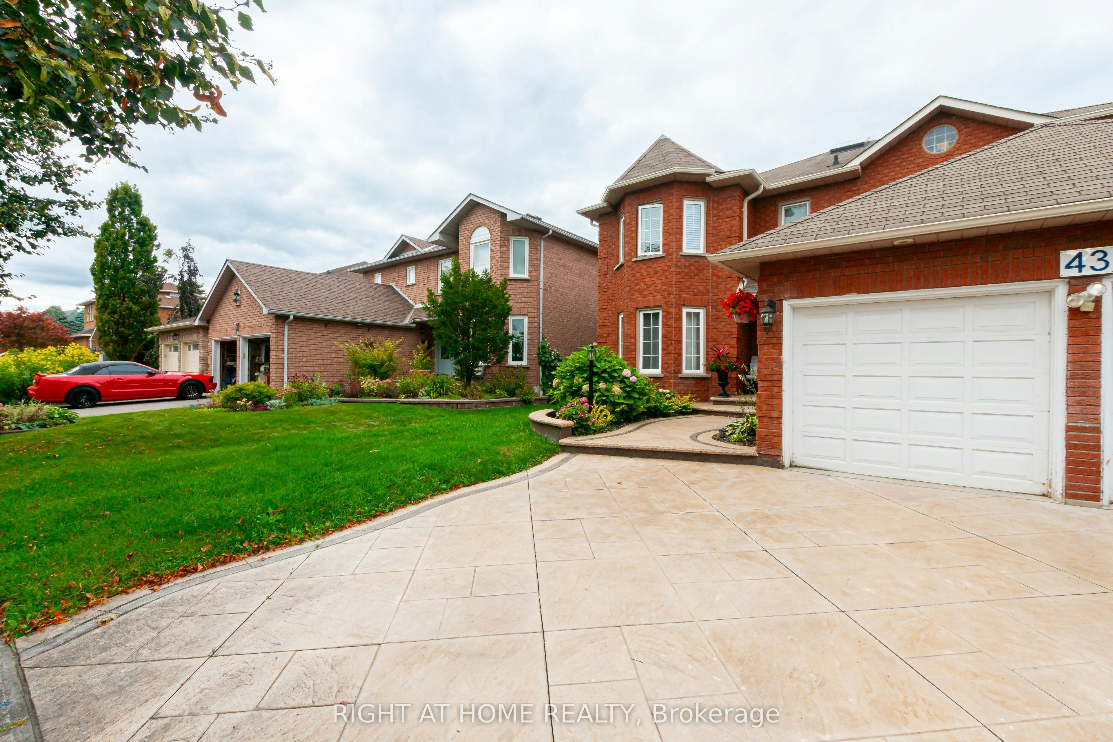 Basement-43 Greenbush Place, Whitby, ON, L1R 1T6 - 3