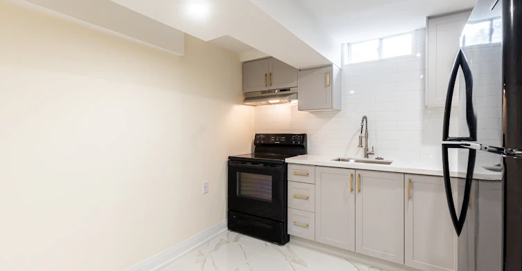 Basement-43 Greenbush Place, Whitby, ON, L1R 1T6 - 14