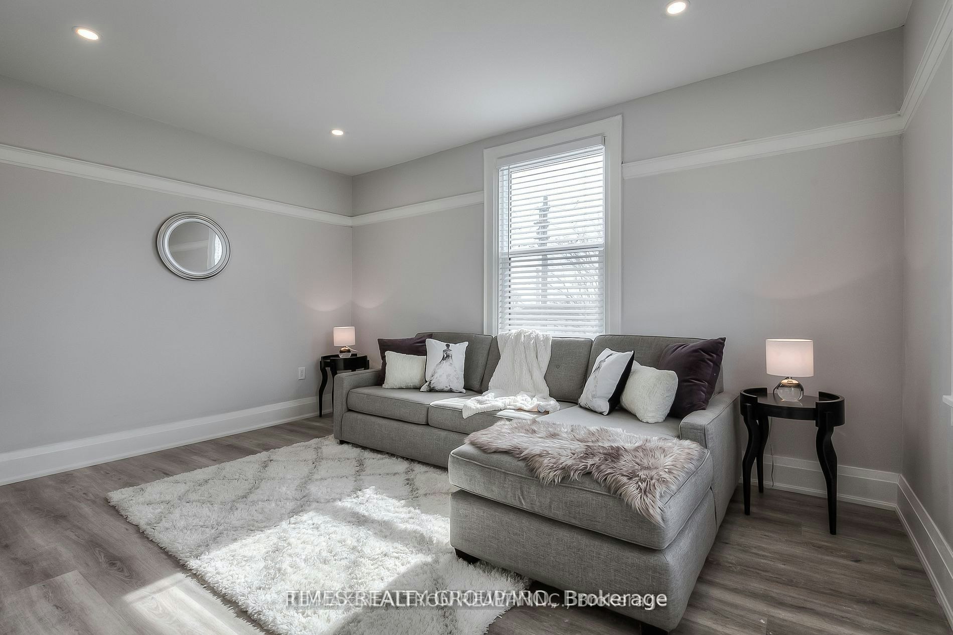 3-1492 Dundas Street E, Toronto, ON, M4M 1S9 - 2