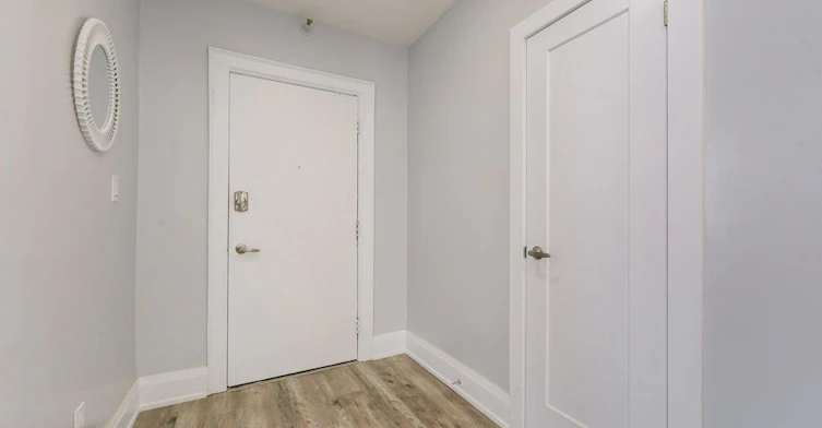 1-1492 Dundas Street E, Toronto, ON, M4M 1S9 - 8