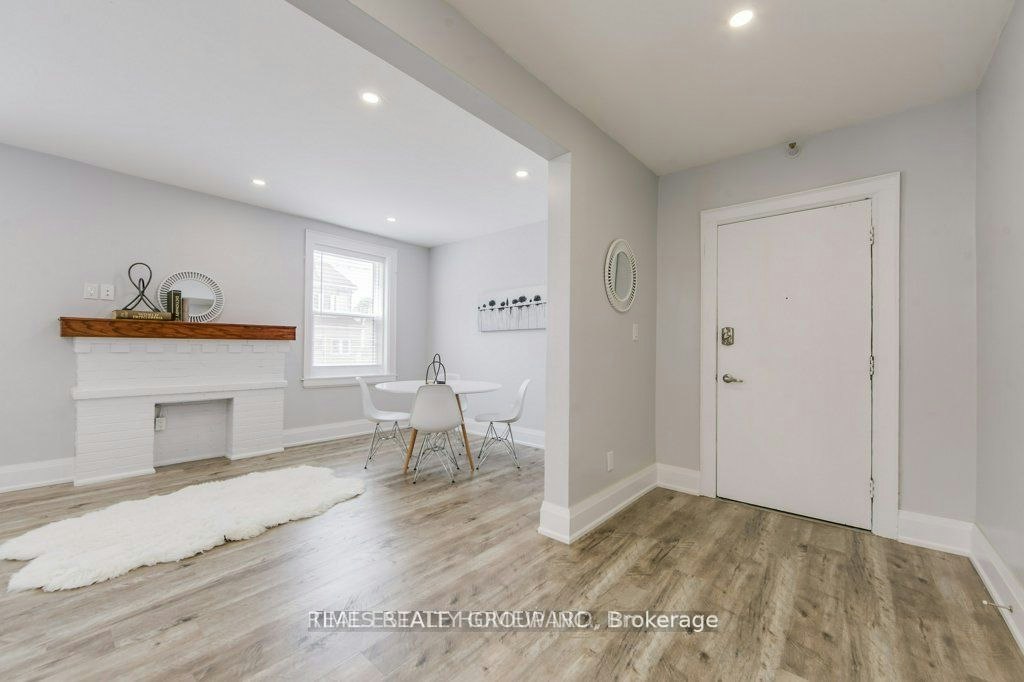 1-1492 Dundas Street E, Toronto, ON, M4M 1S9 - 15