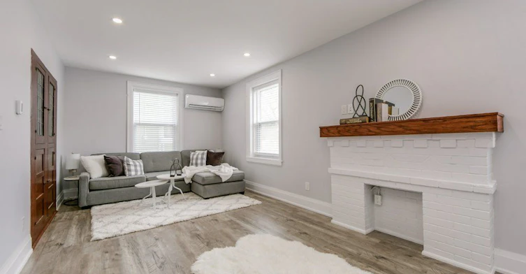 1-1492 Dundas Street E, Toronto, ON, M4M 1S9 - 17