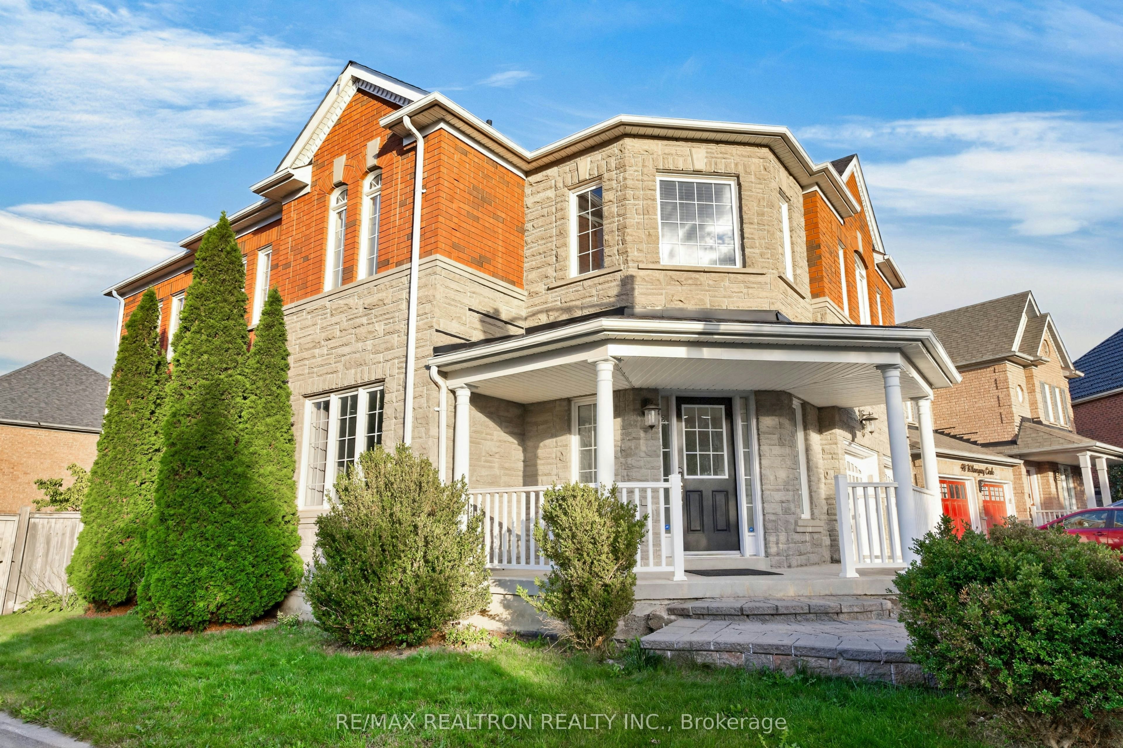 51 Wilsongary Circle, Ajax, ON, L1T 0G6