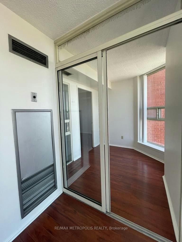 1412-2460 Eglinton Avenue E, Toronto, ON, M1K 5J7 - 5
