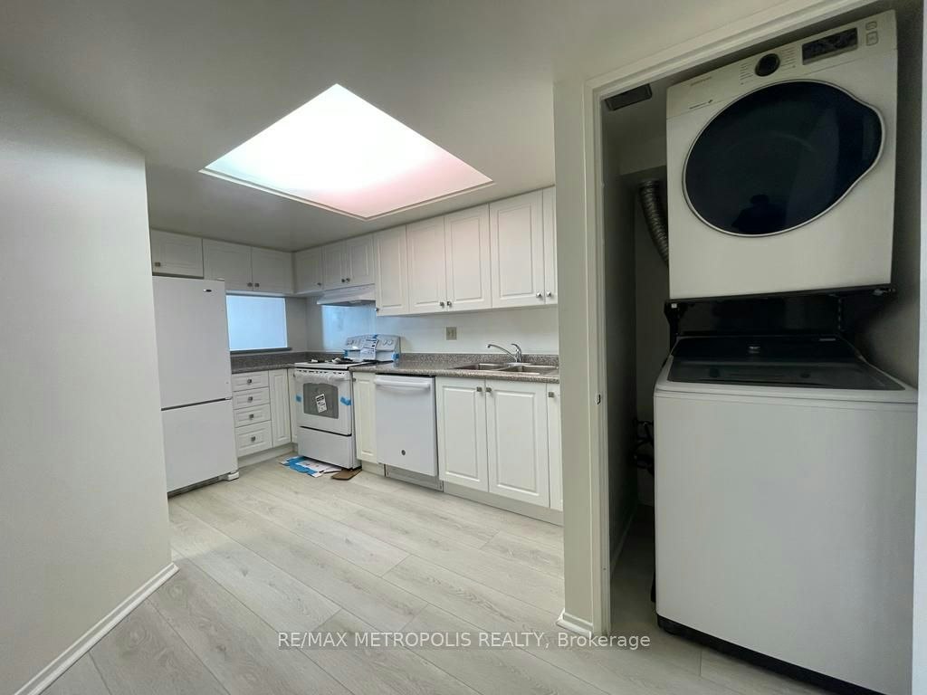 1412-2460 Eglinton Avenue E, Toronto, ON, M1K 5J7 - 11