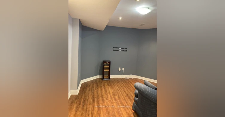 Lower A-2194 Wildwood Crescent E, Pickering, ON, L1X 2R6 - 5