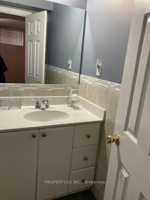 Lower A-2194 Wildwood Crescent E, Pickering, ON, L1X 2R6 - 13
