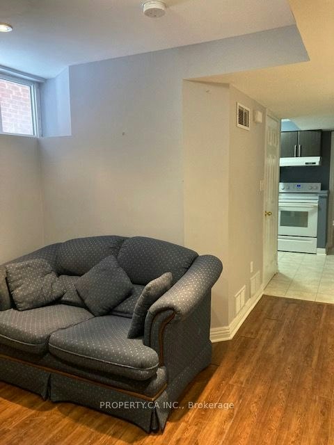 Lower A-2194 Wildwood Crescent E, Pickering, ON, L1X 2R6 - 6