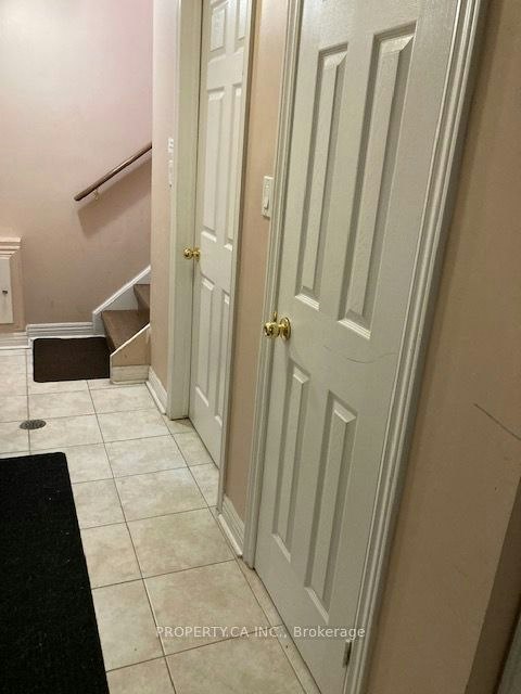 Lower A-2194 Wildwood Crescent E, Pickering, ON, L1X 2R6 - 2