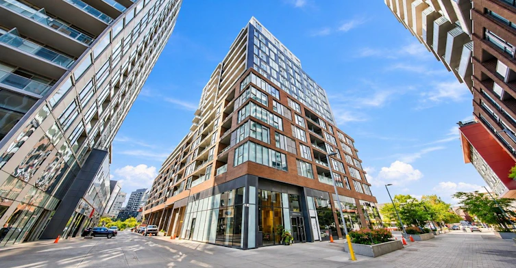 432-30 Baseball Place, Toronto, ON, M4M 0E8