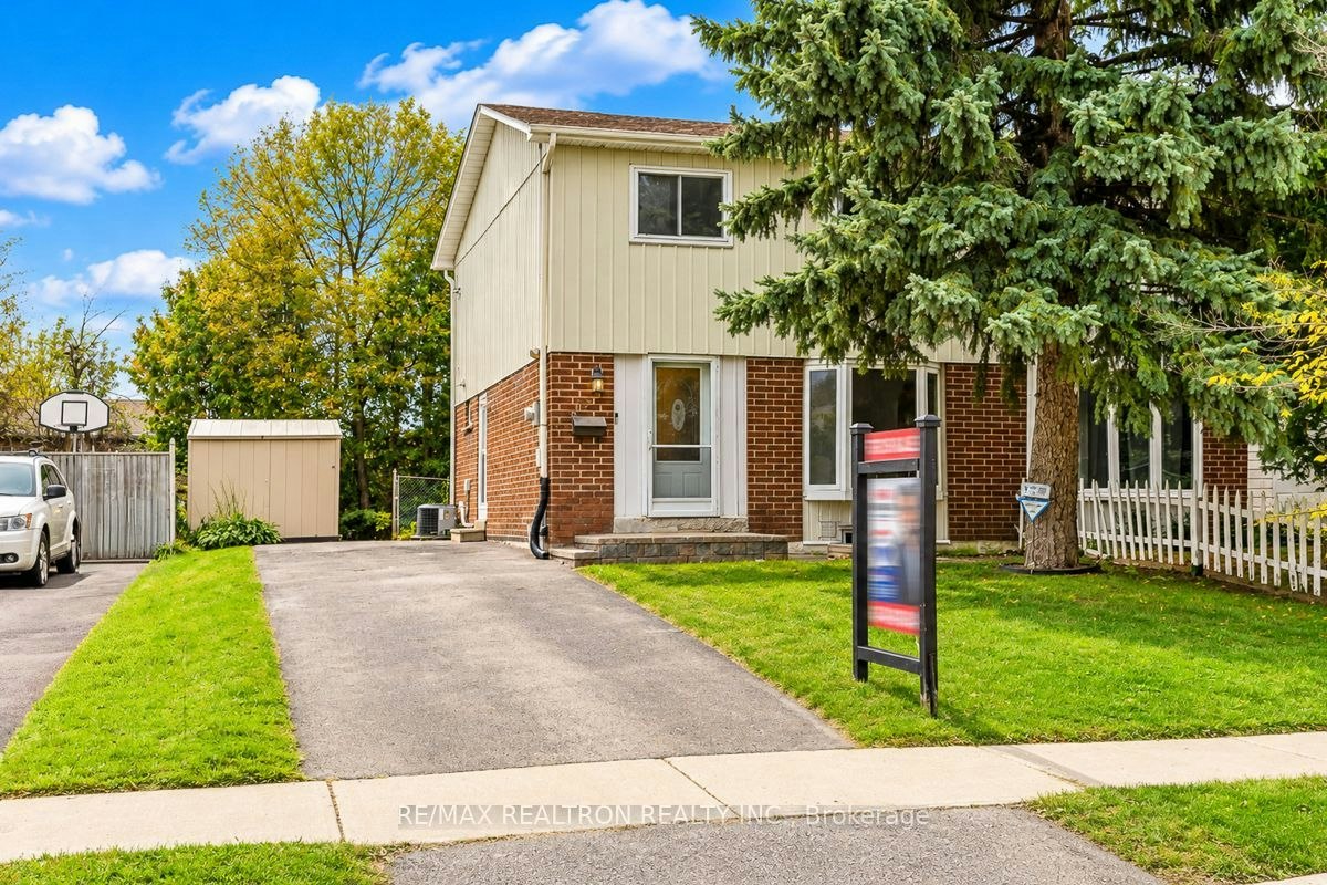 65 Burkwood Crescent, Toronto, ON, M1B 1N9