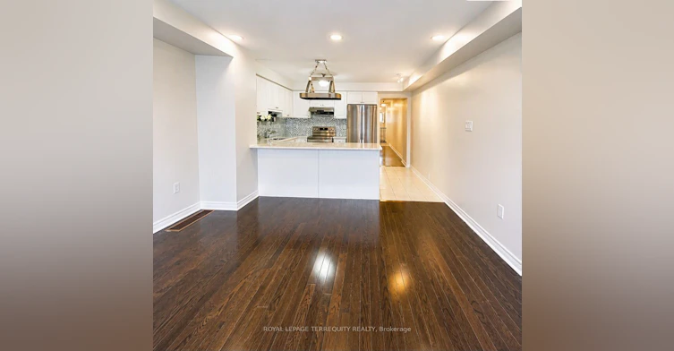 19 De Jong Street, Toronto, ON, M1P 0C1 - 7