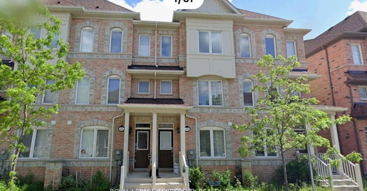19 De Jong Street, Toronto, ON, M1P 0C1