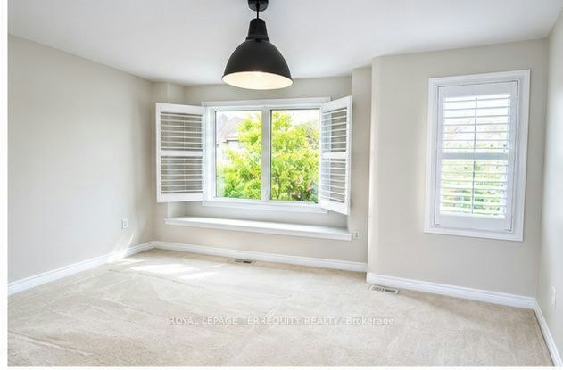 19 De Jong Street, Toronto, ON, M1P 0C1 - 16