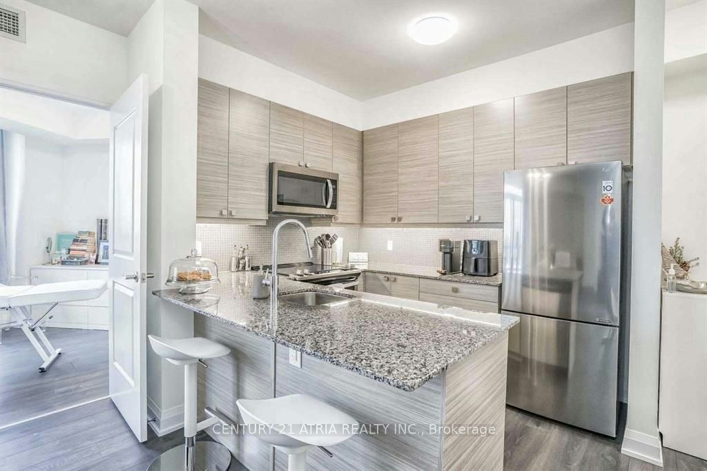 503-3655 Kingston Road, Toronto, ON, M1M 1A2 4