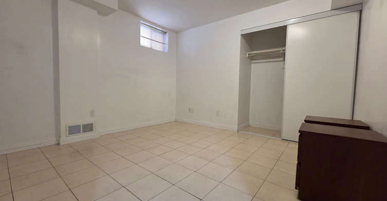 Basement-23 Morbank Drive, Toronto, ON, M1V 2M1 - 5