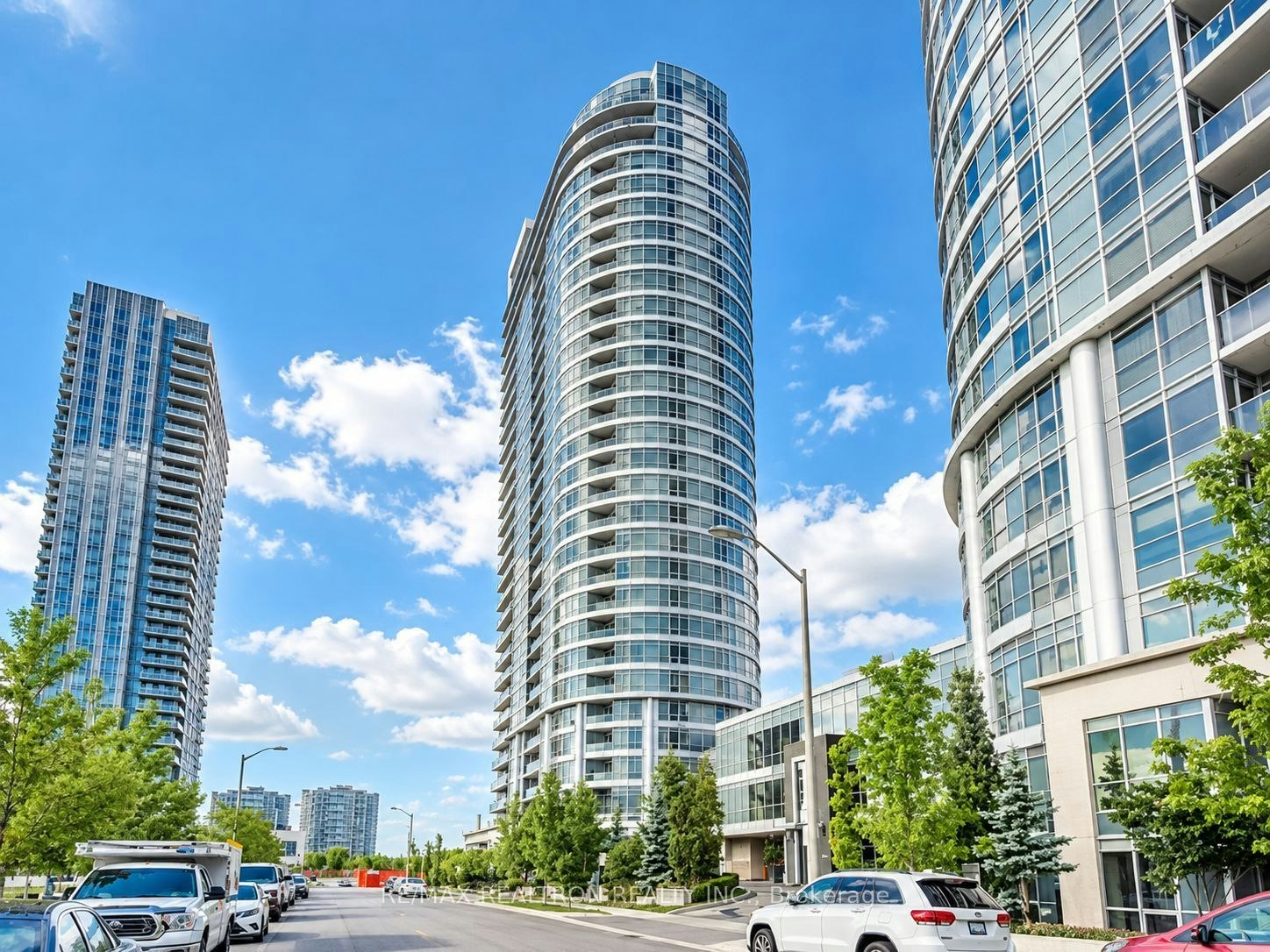 2013-181 Village Green Square, Toronto, ON, M1S 0L3