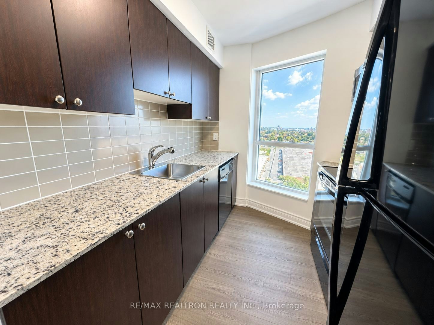 2013-181 Village Green Square, Toronto, ON, M1S 0L3 - 9