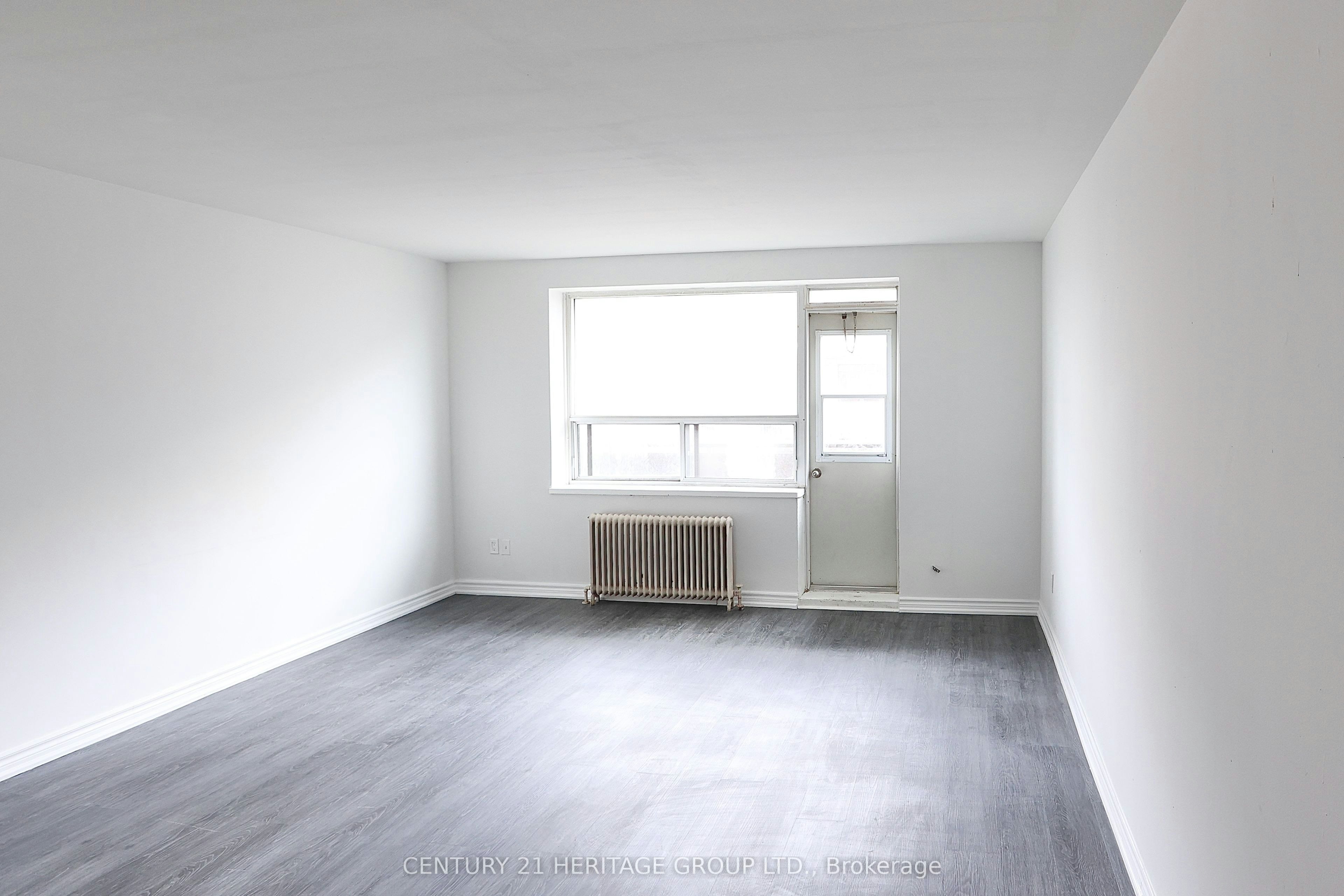 211-3101 Eglinton Avenue E, Toronto, ON, M1J 2G4 - 8
