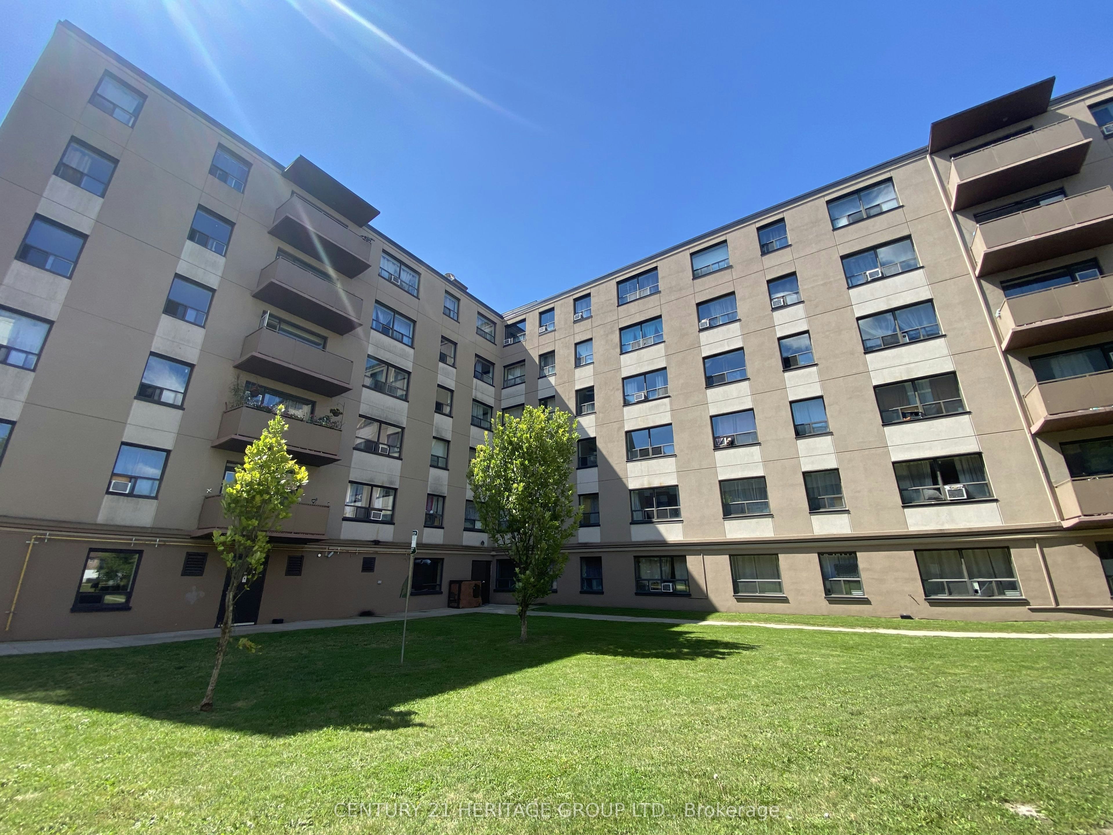211-3101 Eglinton Avenue E, Toronto, ON, M1J 2G4 - 2