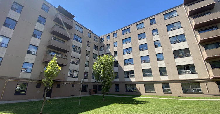 211-3101 Eglinton Avenue E, Toronto, ON, M1J 2G4 - 2