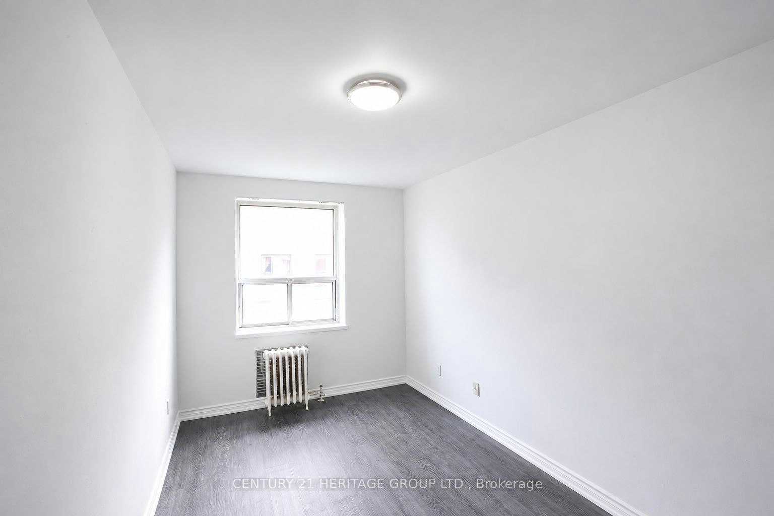 211-3101 Eglinton Avenue E, Toronto, ON, M1J 2G4 - 11