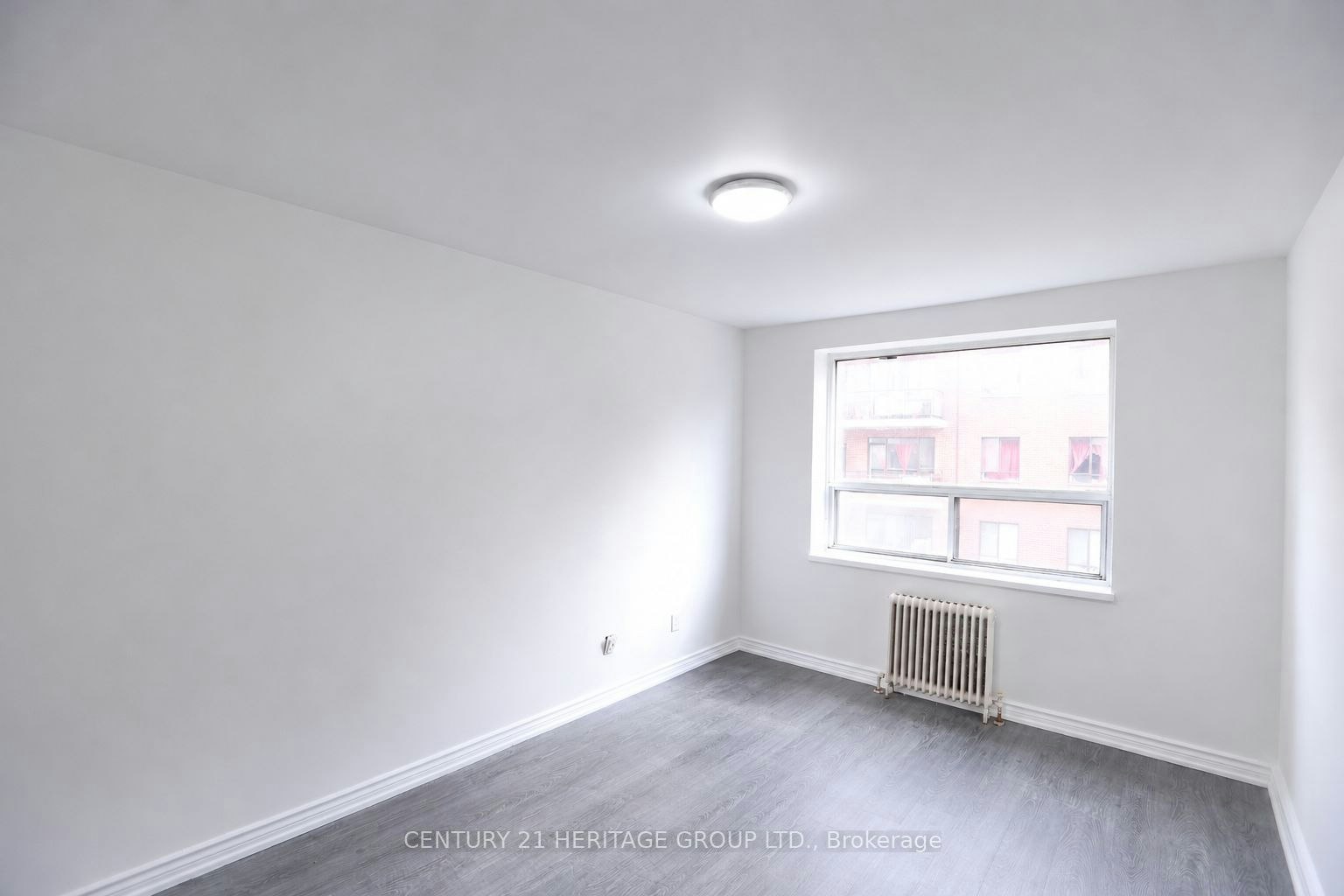211-3101 Eglinton Avenue E, Toronto, ON, M1J 2G4 - 14