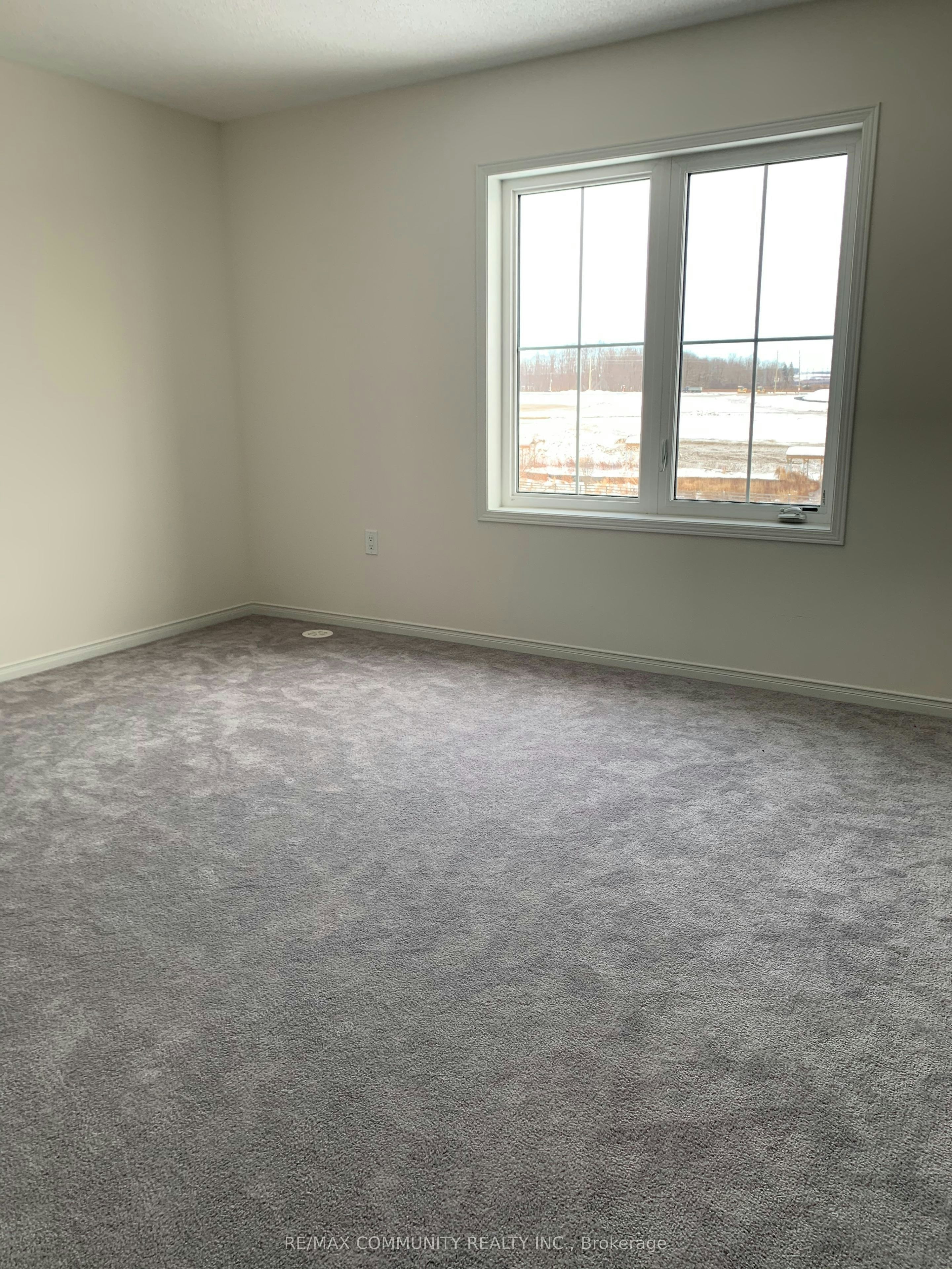 2613 Deputy Minister Path Avenue, Oshawa, ON, L1L 0M7 - 11