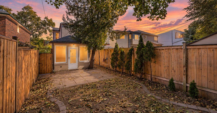 32 Frankdale Avenue, Toronto, ON, M4J 3Z9 - 42