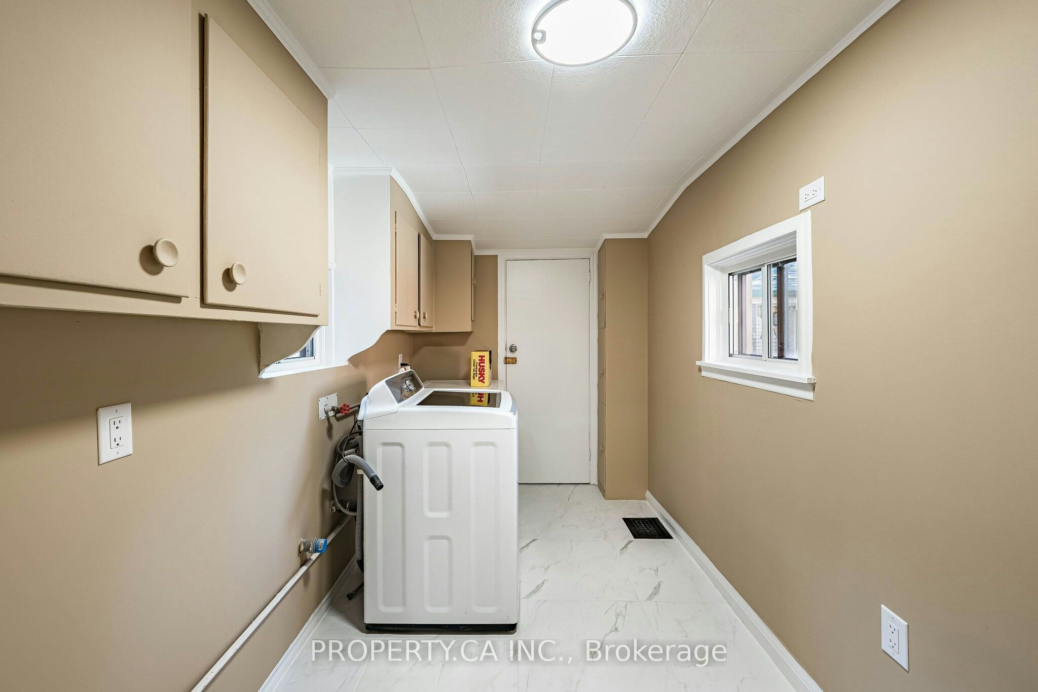 32 Frankdale Avenue, Toronto, ON, M4J 3Z9 - 24
