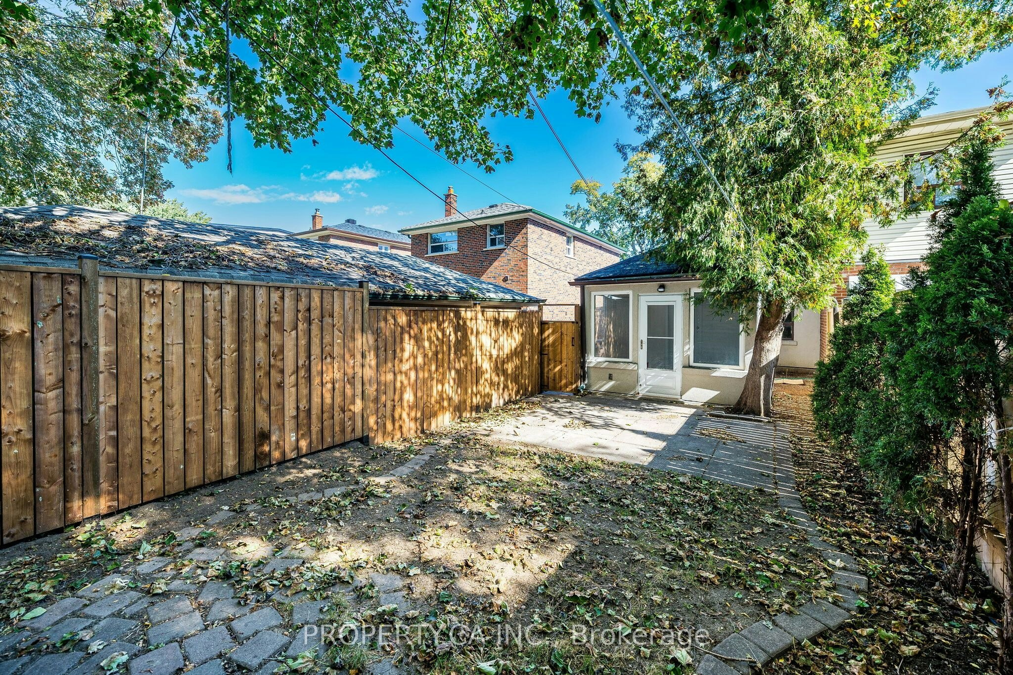 32 Frankdale Avenue, Toronto, ON, M4J 3Z9 - 40